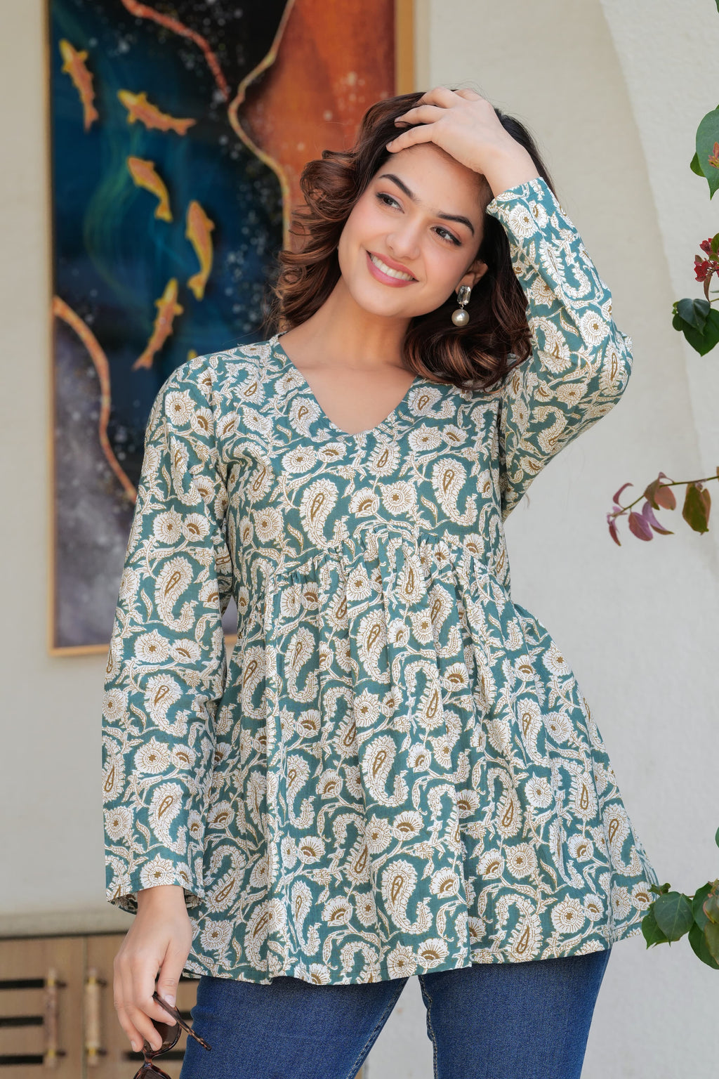 Women’s Green Paisley Printed Long Kurti Top – Casual Flared Ethnic Tunic for Ladies