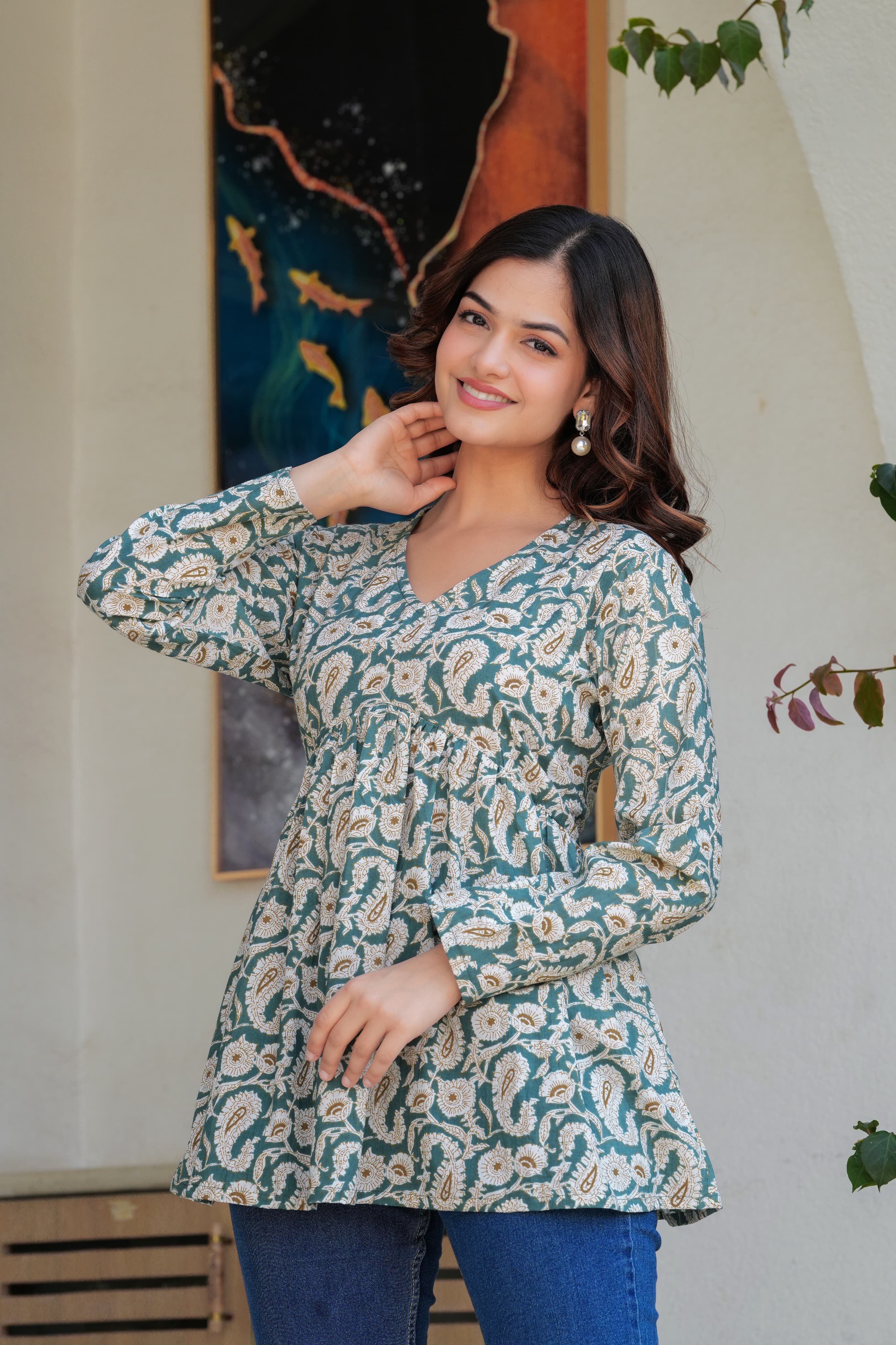 Women’s Green Paisley Printed Long Kurti Top – Casual Flared Ethnic Tunic for Ladies