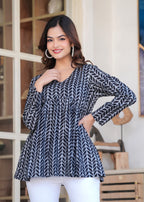 Women’s Black & White Printed Long Kurti Top – Casual Designer Tunic for Ladies | Stylish Ethnic Wear